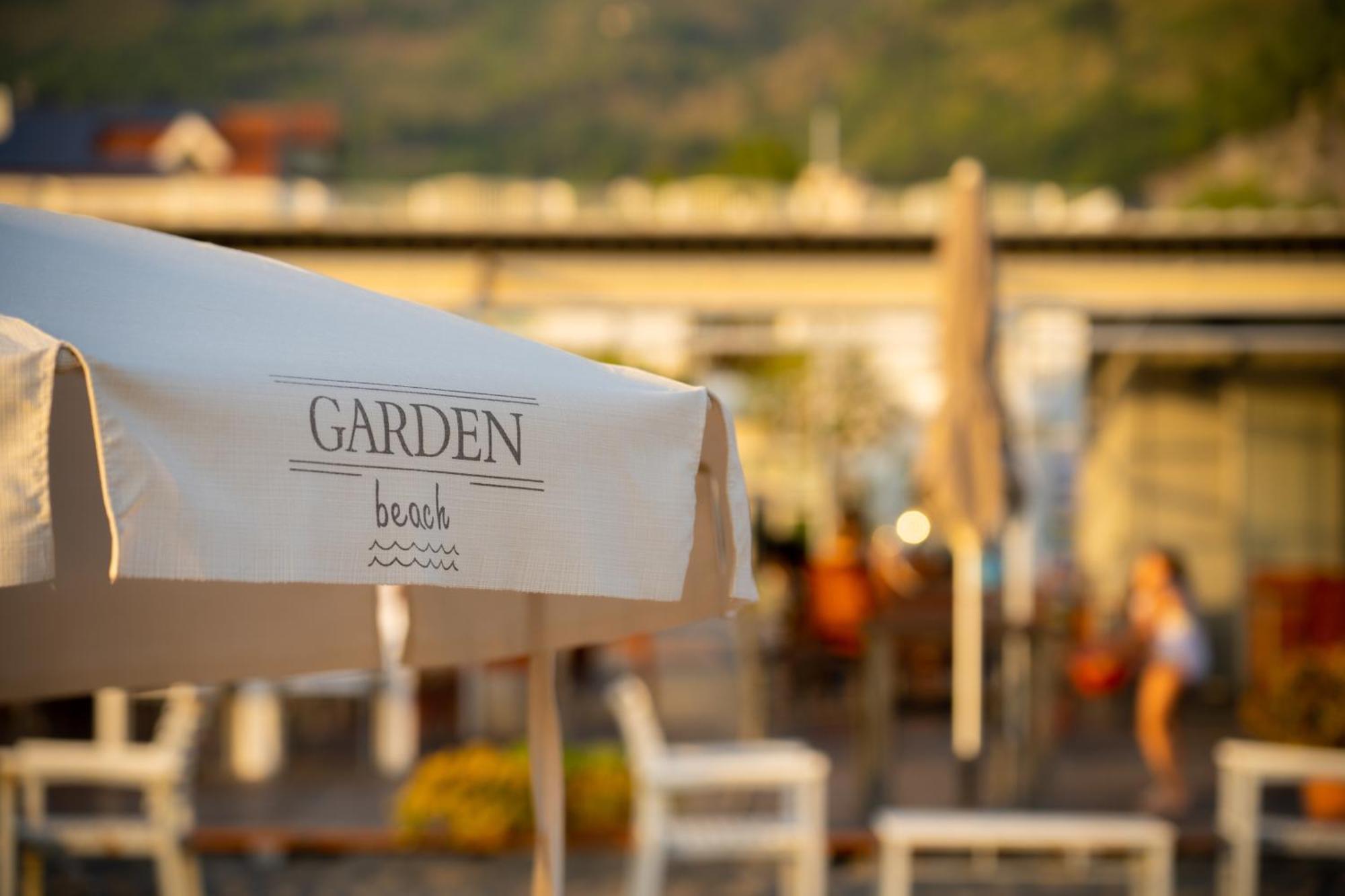 Hotel Garden Прая-а-Маре Екстер'єр фото